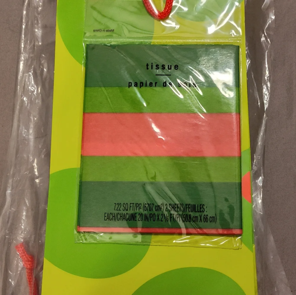 NEW! Hallmark Gift Bags Set 8pk